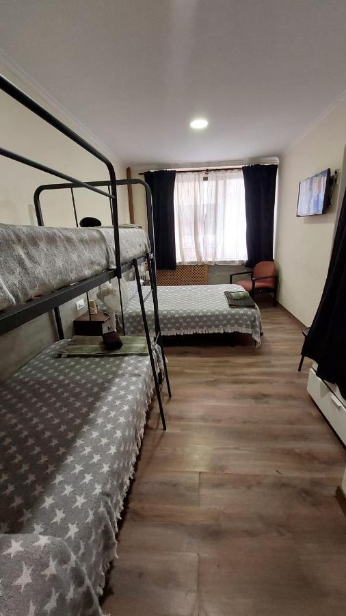 Pension Suiza Reus Εξωτερικό φωτογραφία